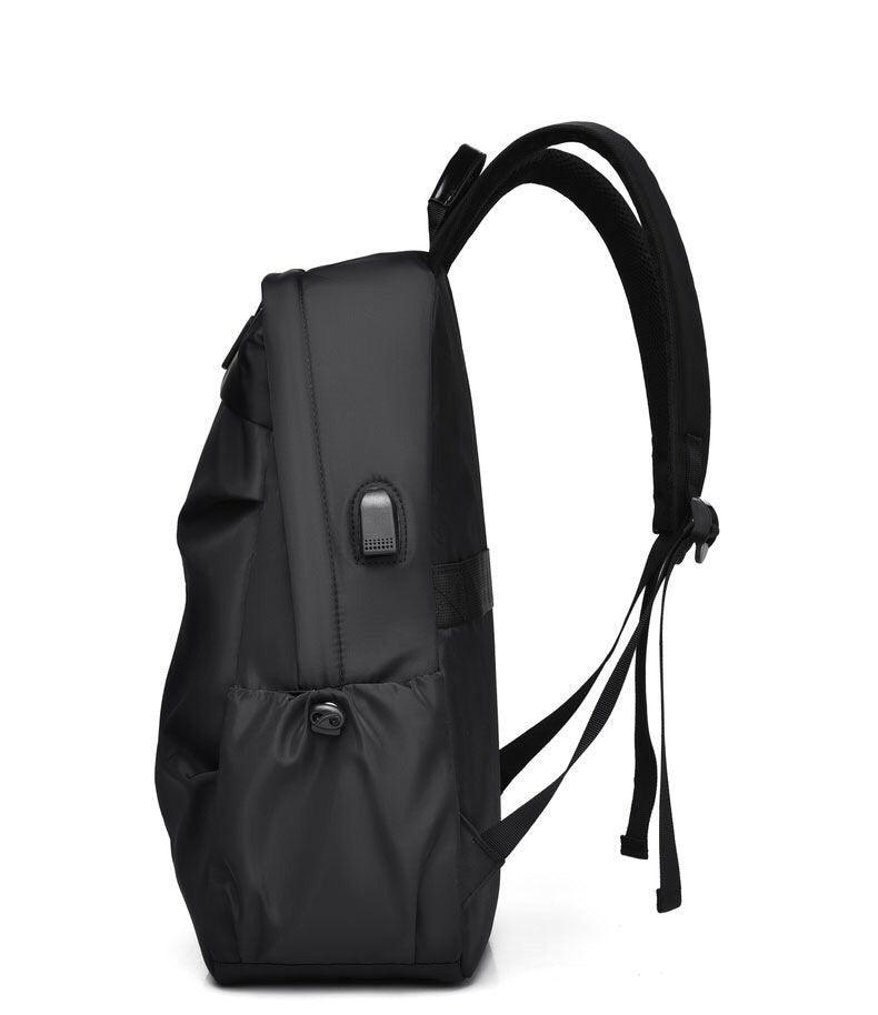 Premium Outdoor Ryggsäck - Vattentät & Hållbar