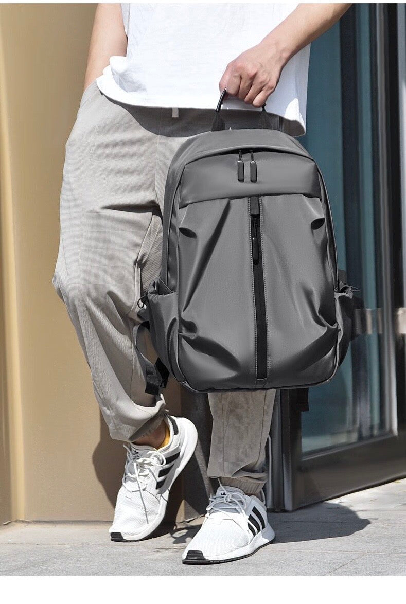 Premium Outdoor Ryggsäck - Vattentät & Hållbar